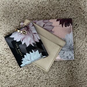 Ted Baker Black, Pink & Gold Floral jewelry Holder Trio